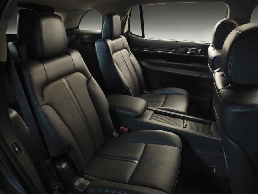  Lincoln MKT 2013 года  (фото 15 из 37)